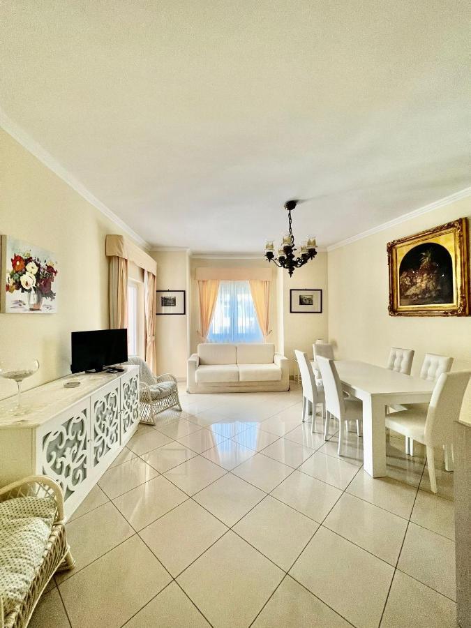 Short-Lets D33, Part Of The House Is Available For Short-Term Rentals In Sorrento Center Extérieur photo