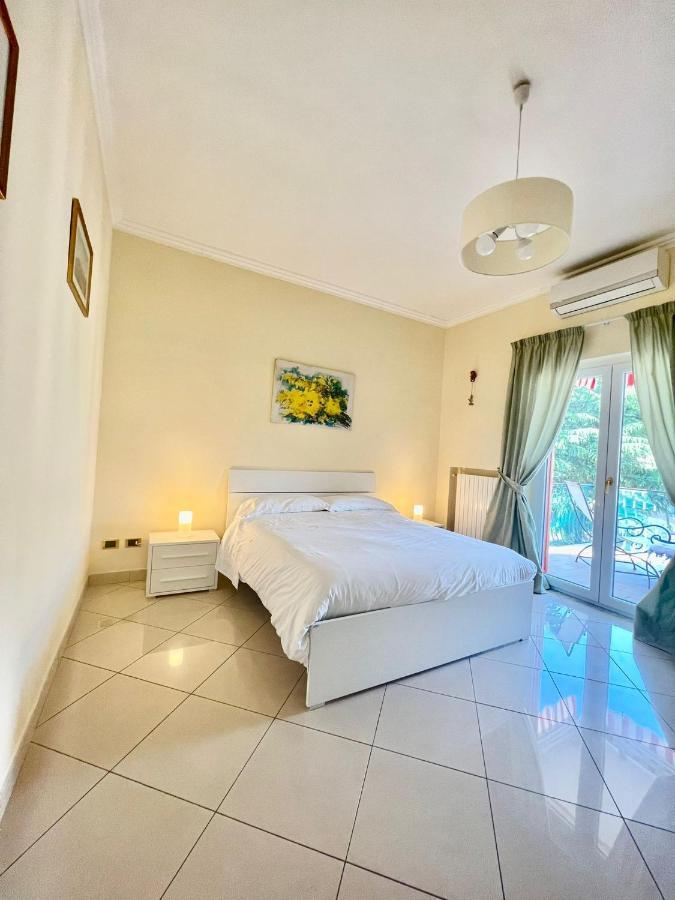 Short-Lets D33, Part Of The House Is Available For Short-Term Rentals In Sorrento Center Extérieur photo