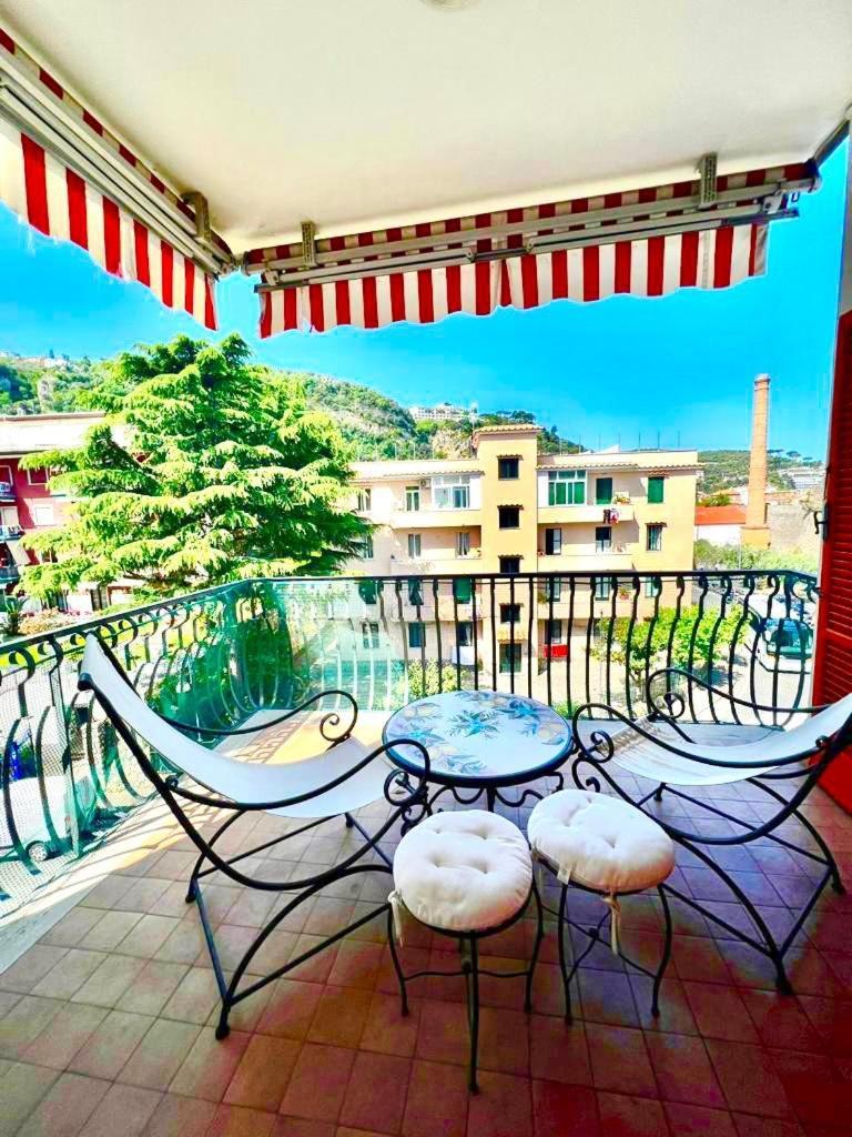 Short-Lets D33, Part Of The House Is Available For Short-Term Rentals In Sorrento Center Extérieur photo