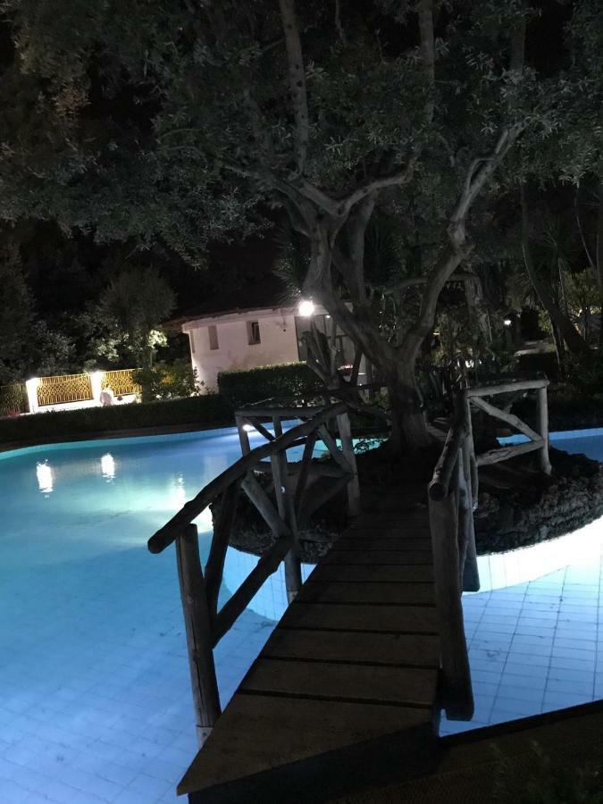 Short-Lets D33, Part Of The House Is Available For Short-Term Rentals In Sorrento Center Extérieur photo